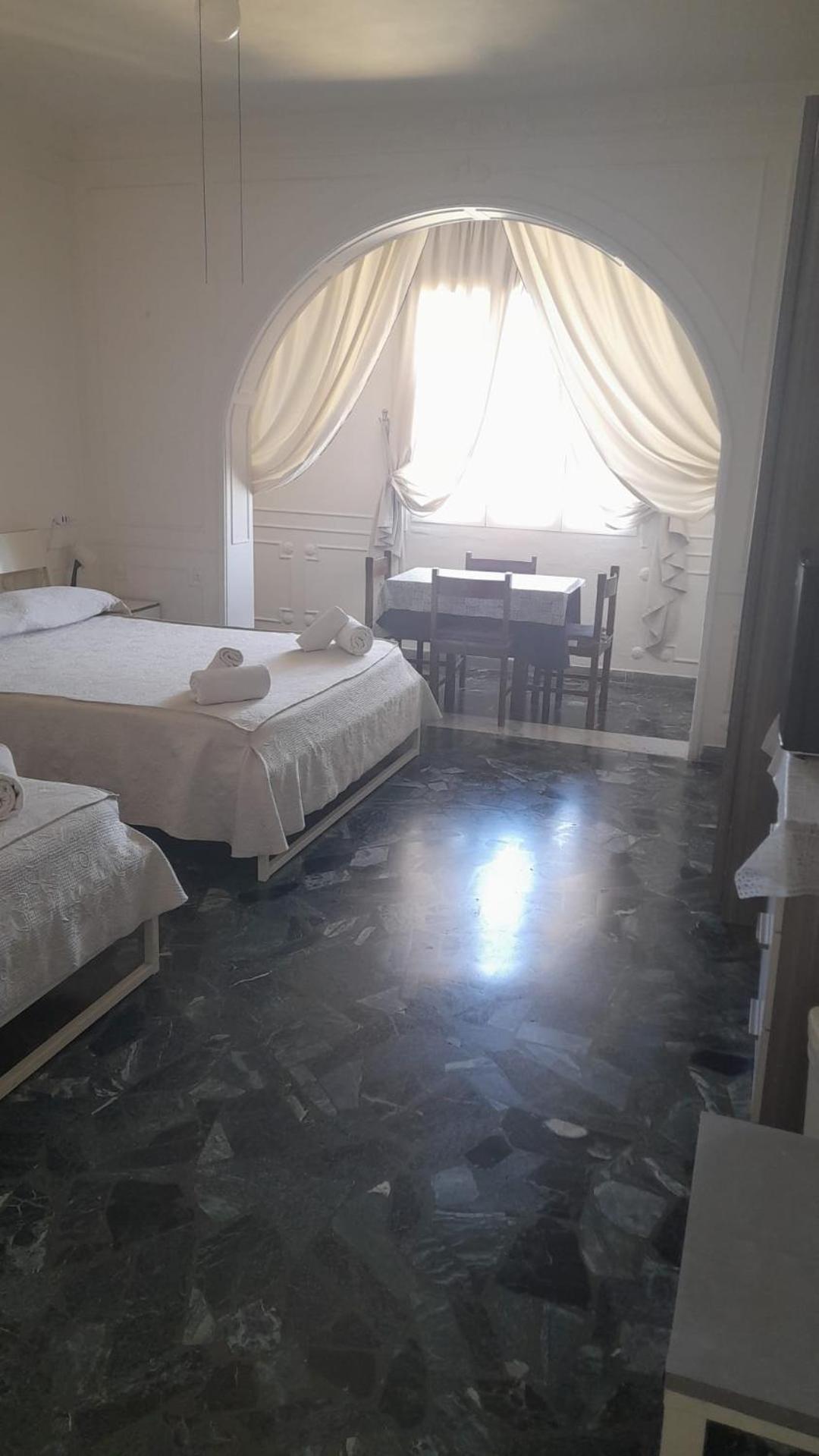 B&B Ganaj La Terrazza Di Ganaj Bari Eksteriør billede